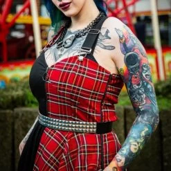 Heartless Dione Tartan Split Dress (Black/Red) -Unique Clothing&Accessories 5b69c12dbe7142bc1cdd67e1e631 heartless dione tartan dress 6