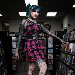 Heartless Tamsyn Dress (Black/Pink) -Unique Clothing&Accessories 9e93e29bbc2807a325f499c4c1f3 heartless pink tartan dress 3